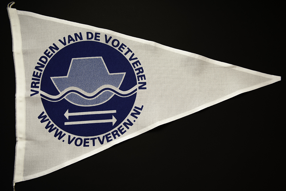 De vlag van de Vrienden van de Veerponten.